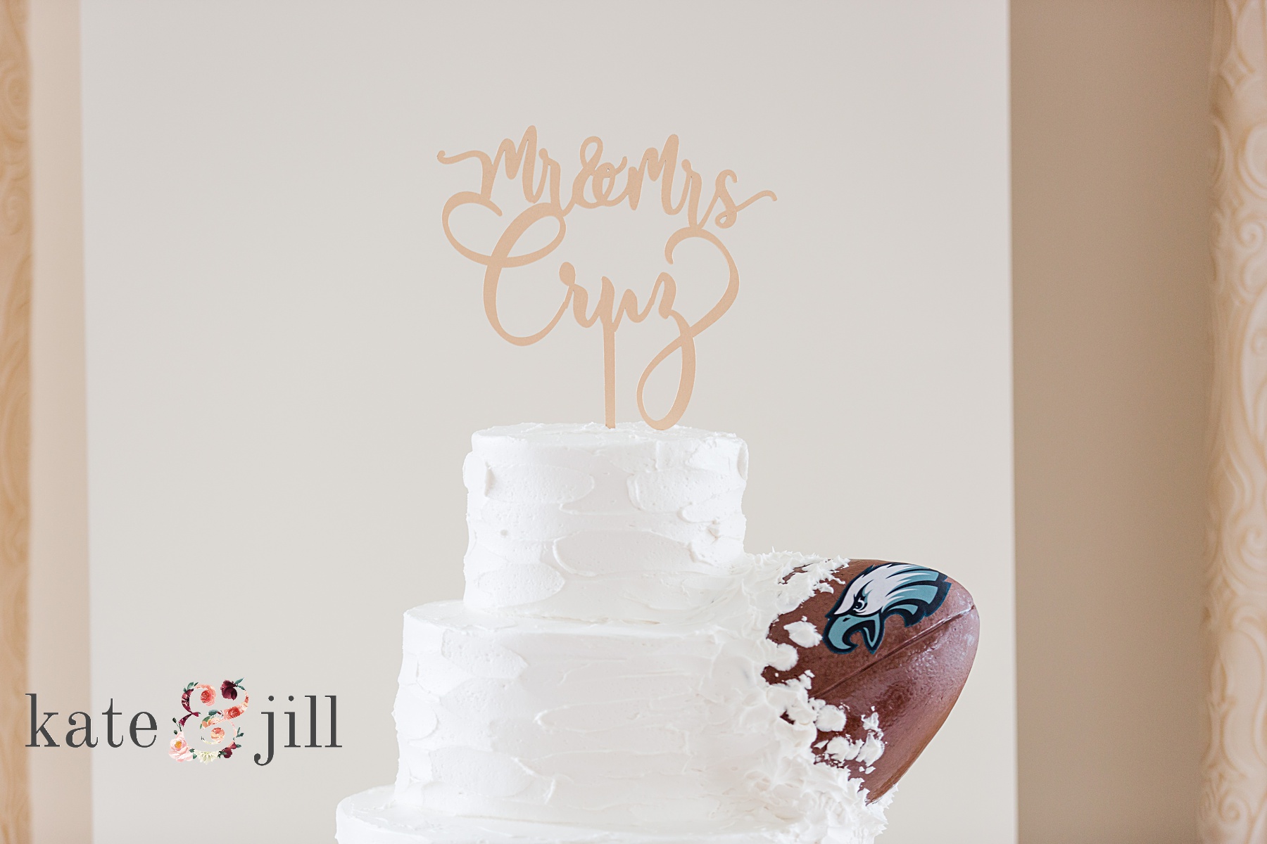 eagles football wedding cake